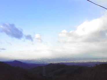 外山から盛岡を望む