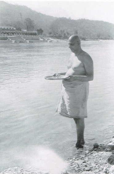 CCF20160321_in ganga