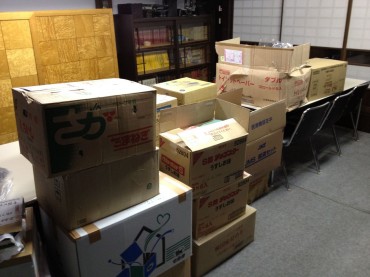 はいっ、ほいっ、それっ・・・となかなかいいコンビネーション。本当にあっという間の作業。