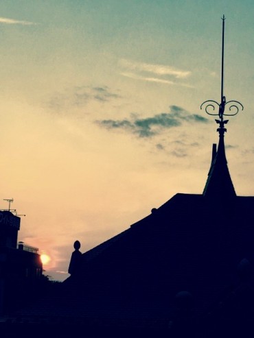 夕暮れが美しいトリャンバカムヨーガセンター盛岡