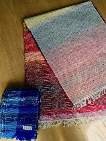 海マットと虹（赤系のグラデーション）マット