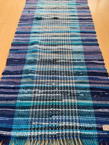 応援する手織りのヨーガマット【織り織りのうた】→https://oriorinouta.wordpress.com