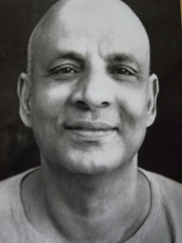 やさしい瞳です。誰にでもわかり易い言葉で教えを説いたといいます。そして、その教えはシヴァーナンダさん自信の姿だったといいます。