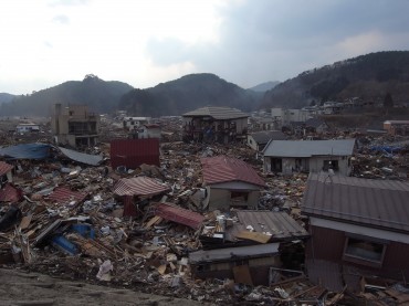 田老町。すべて、儚く、人々の時が塵となりました。無一文の東北です。