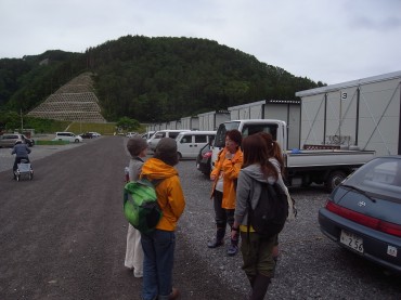 小本仮設住宅。智子さん合流。