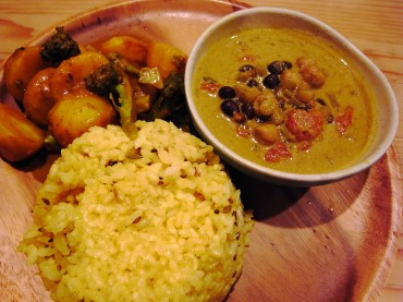 今夜はカレーにしてくださいませ～♪