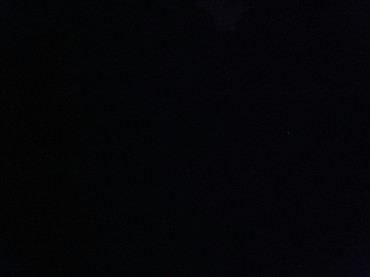 見えますか？蛍。・・・・・たっくさんとんでました。