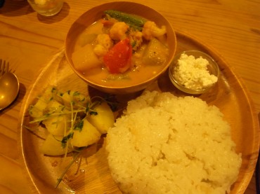 ベジタブルカレーの日でした。忙しい日はカレーに限る！by tomoko＾。＾；