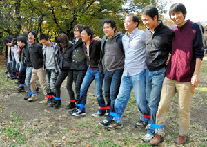 RIMG4191.JPG 300人301脚ギネスに挑戦!