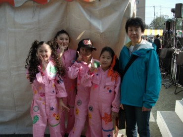 毎年欠かさず応援に駆け付けてくれます！キッズダンスの力強～い味方です!!