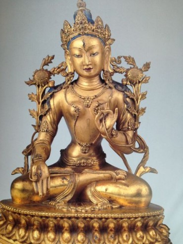 白ターラ坐像